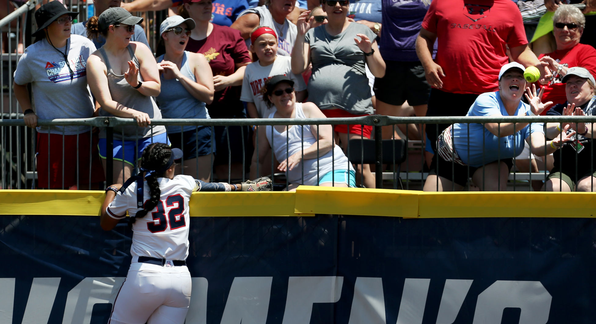 Arizona vs. Washington softball